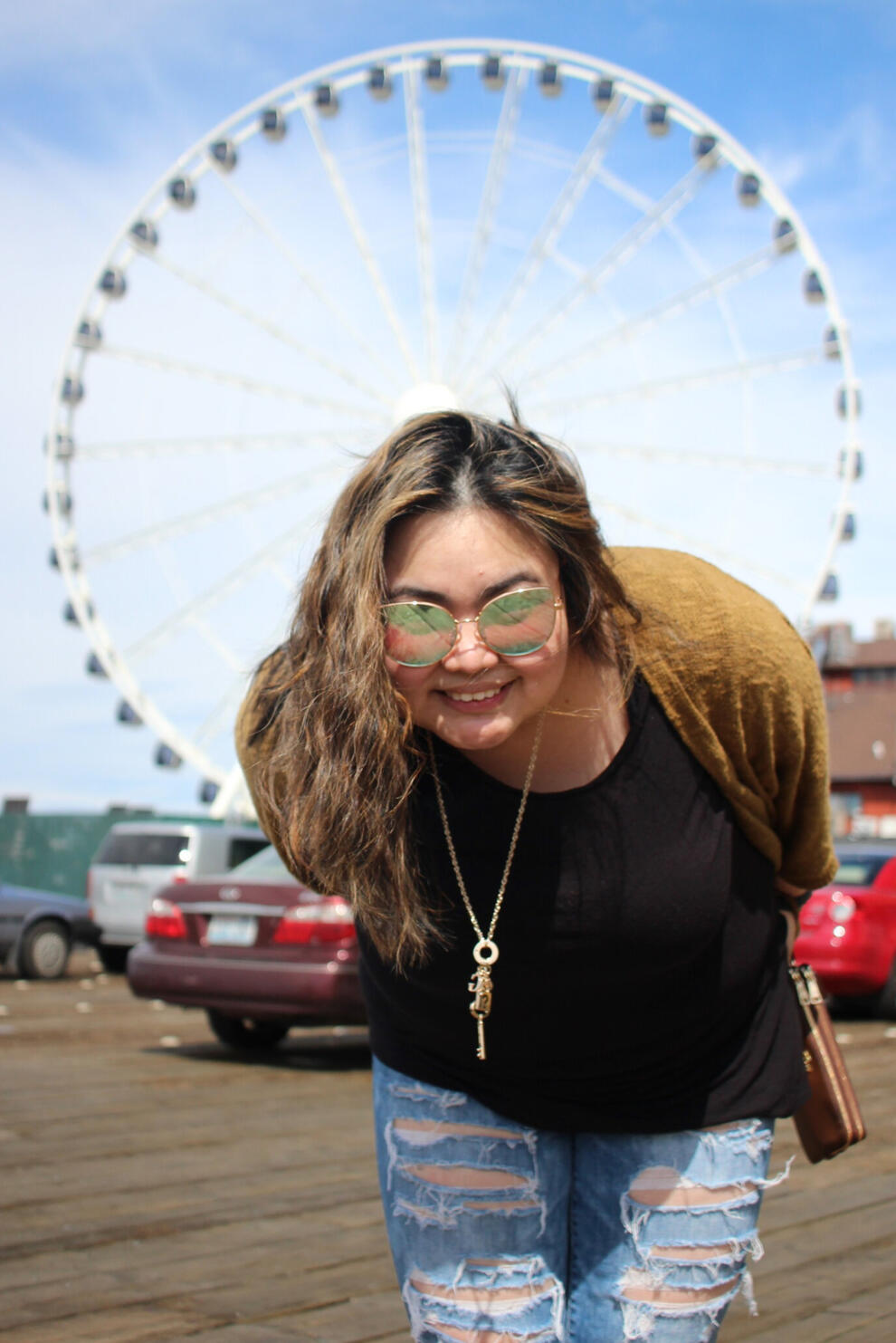 Alyzah in front of the Seattle Ferris Wheel